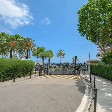 Le Coq Tersling - Residential Parking - Ac - Sea View Апартаменти Мантон